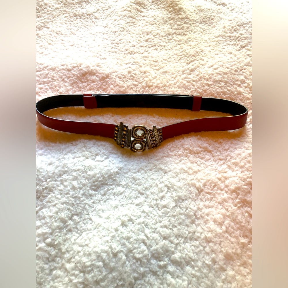 Chico’s Reddish Brown Adjustable Belt